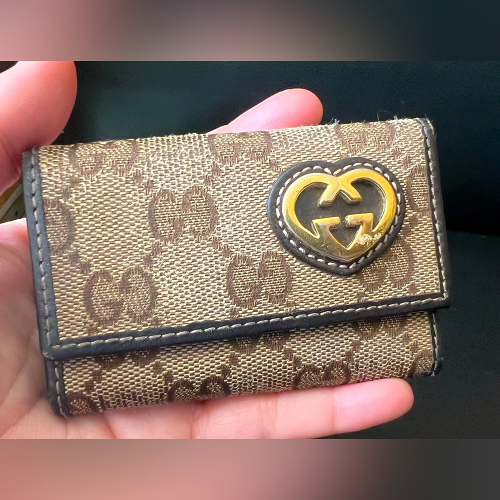 Gucci Interlocking GG Monogram Canvas Key Holder Brown